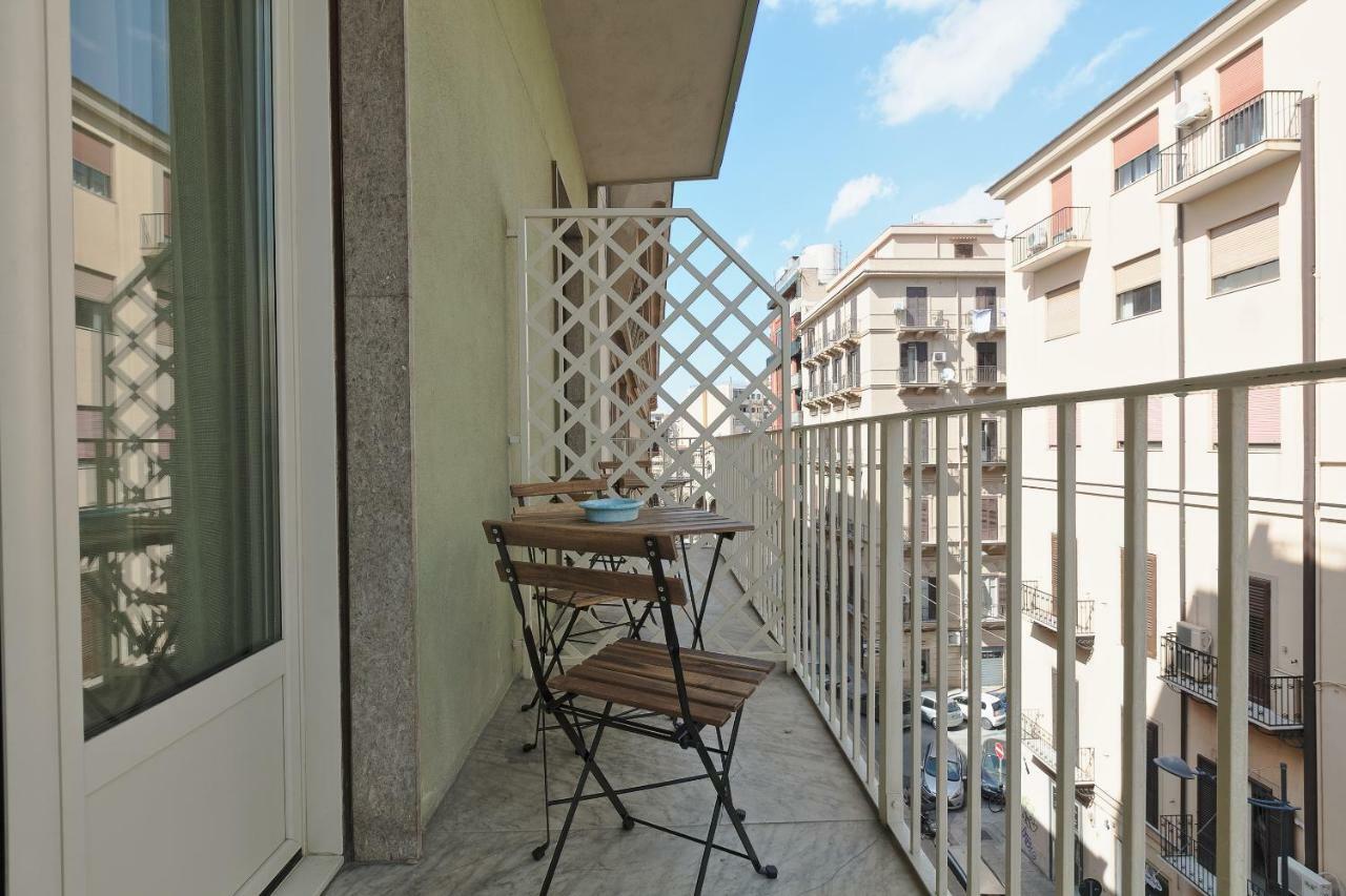 Bed and Breakfast Residenza Wagner à Palerme Extérieur photo